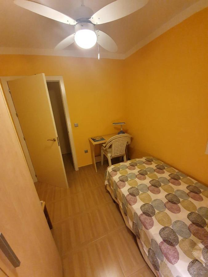 Room In Benidorm Downtown En Piso Compartido Alicante Kültér fotó