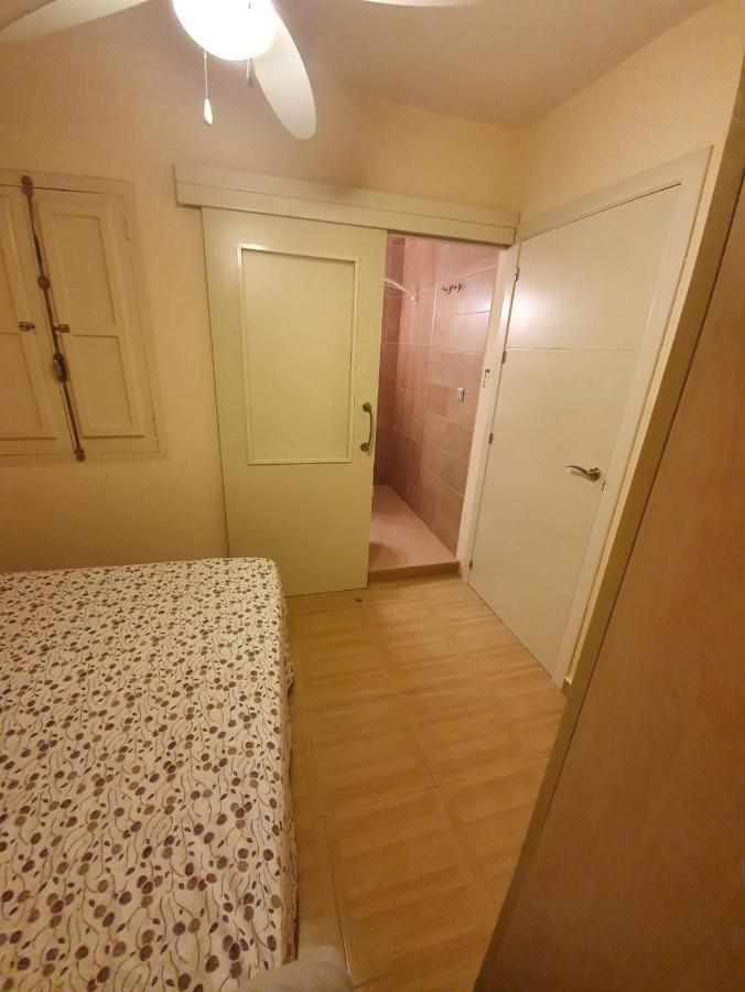 Room In Benidorm Downtown En Piso Compartido Alicante Kültér fotó