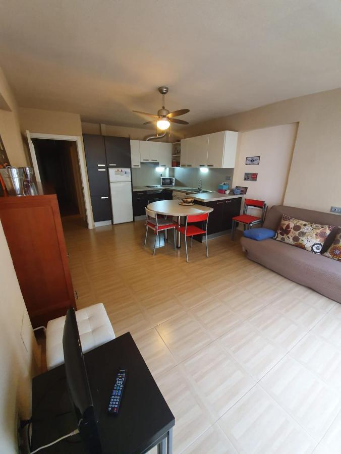 Room In Benidorm Downtown En Piso Compartido Alicante Kültér fotó